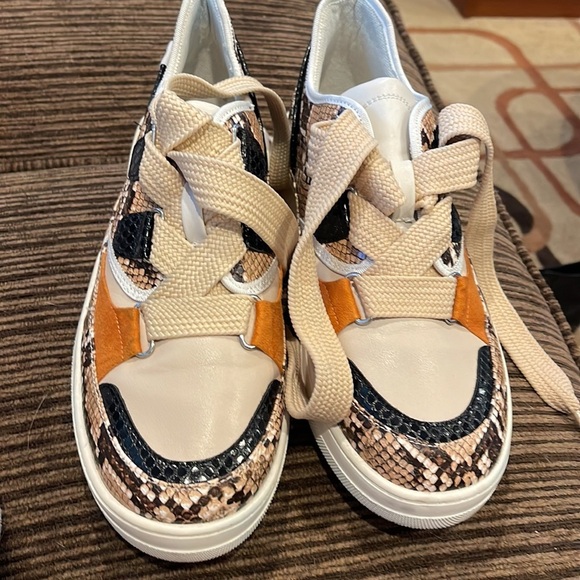 Coconuts Shindig Snake Print Casual Sneaker - Picture 14 of 14